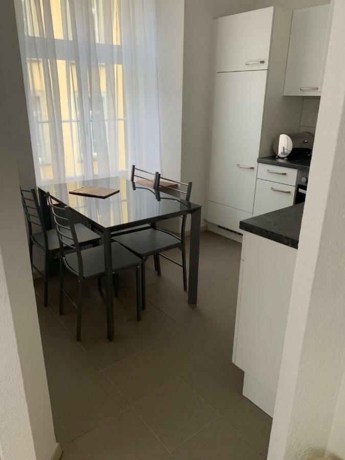 Haus Zur Eiche Private 3,5 Zimmerwohnung Bis Zu 8 Gaeste Chur Bagian luar foto